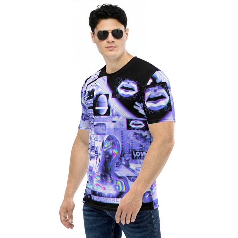 Love in the Metaverse T-shirt